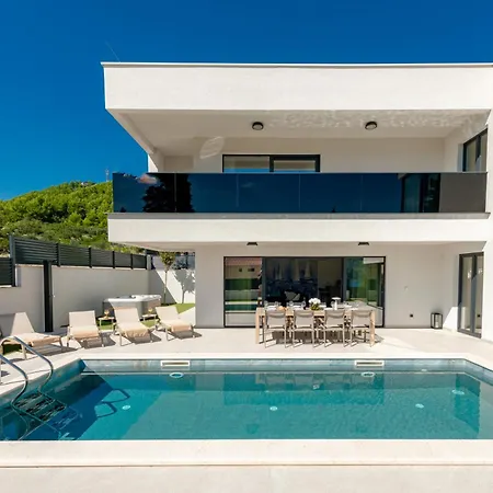 Rafaela Delux Dubrovnik Slano