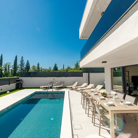 Rafaela Delux Dubrovnik *